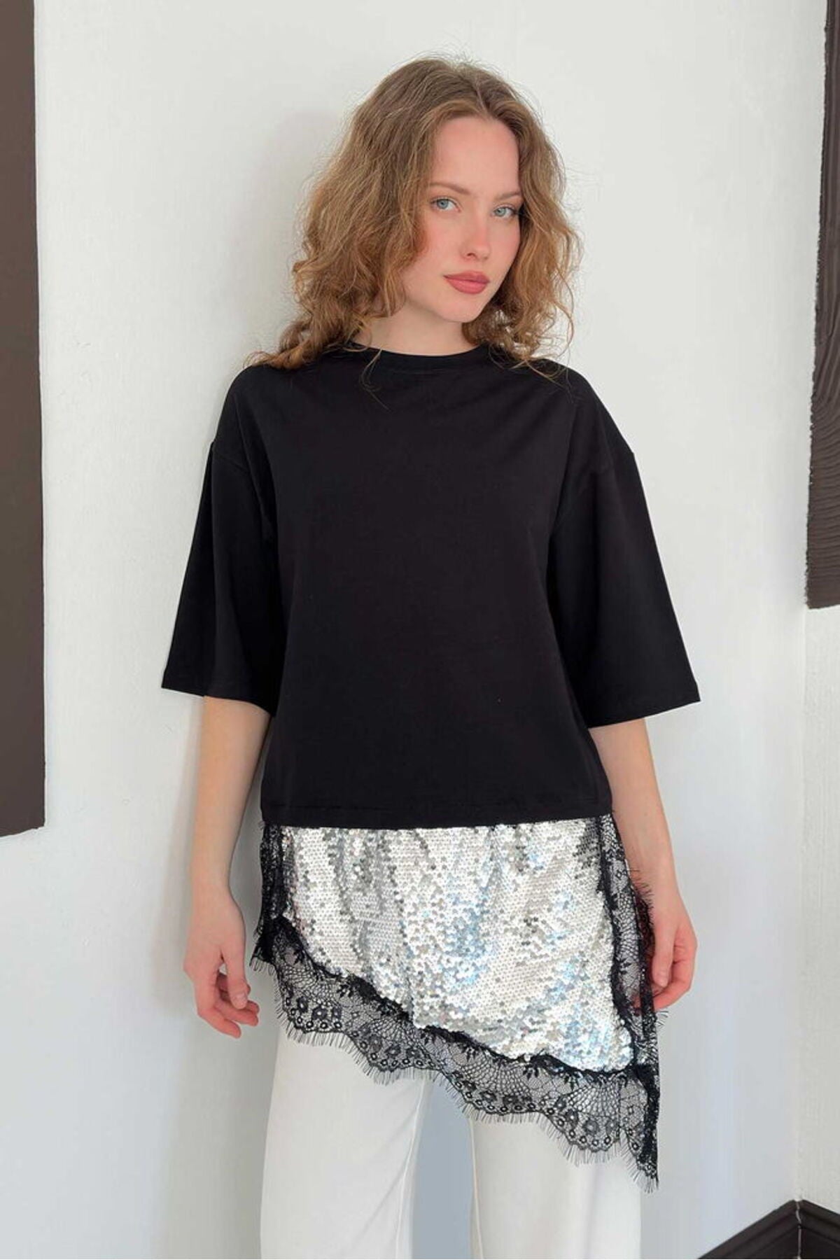 Pullu Dantelli Tişört | D3064 - SİYAH