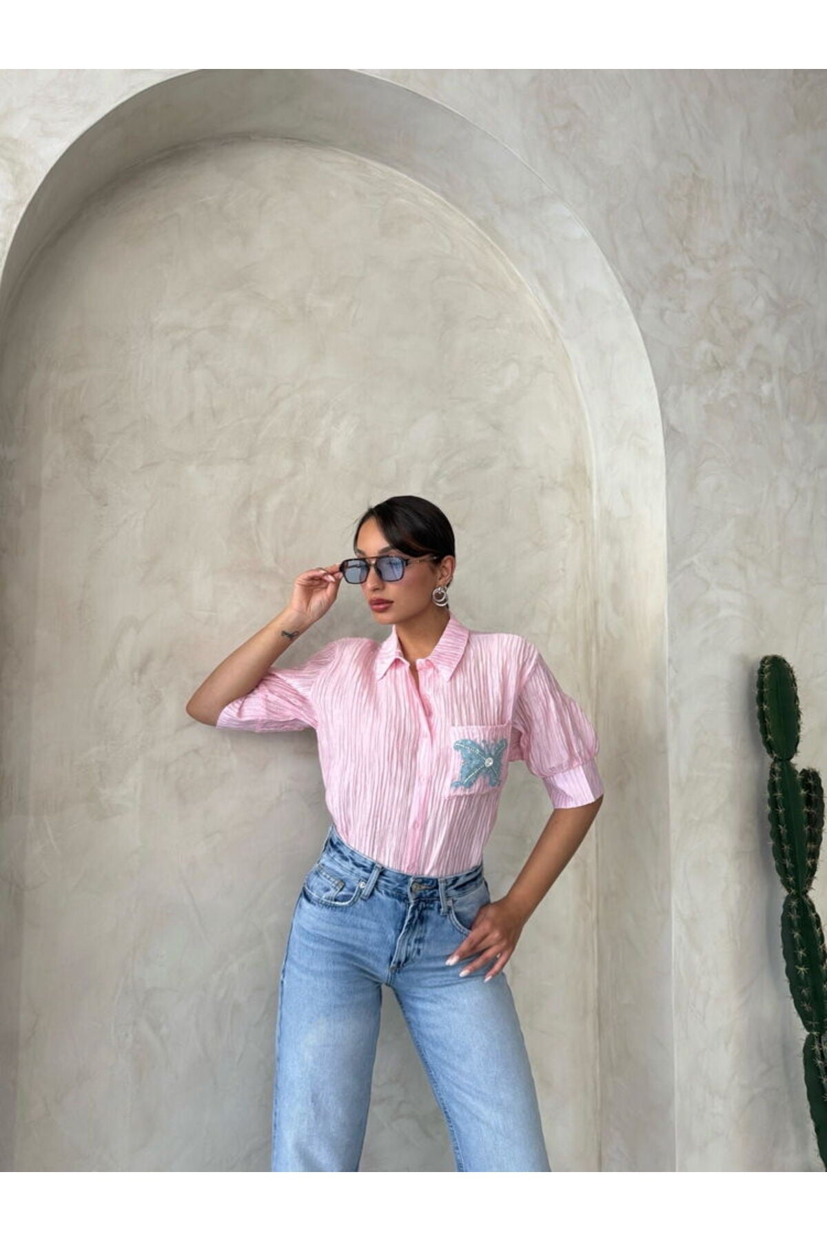 Kelebek Detaylı Plise Gömlek | D2782 - PEMBE