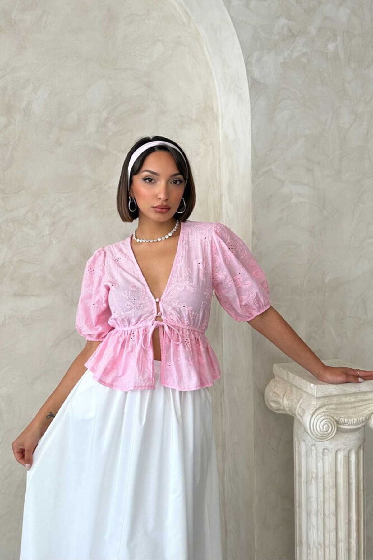 Önden Bağlamalı Nakışlı Vual Bluz | D2820 - SARI