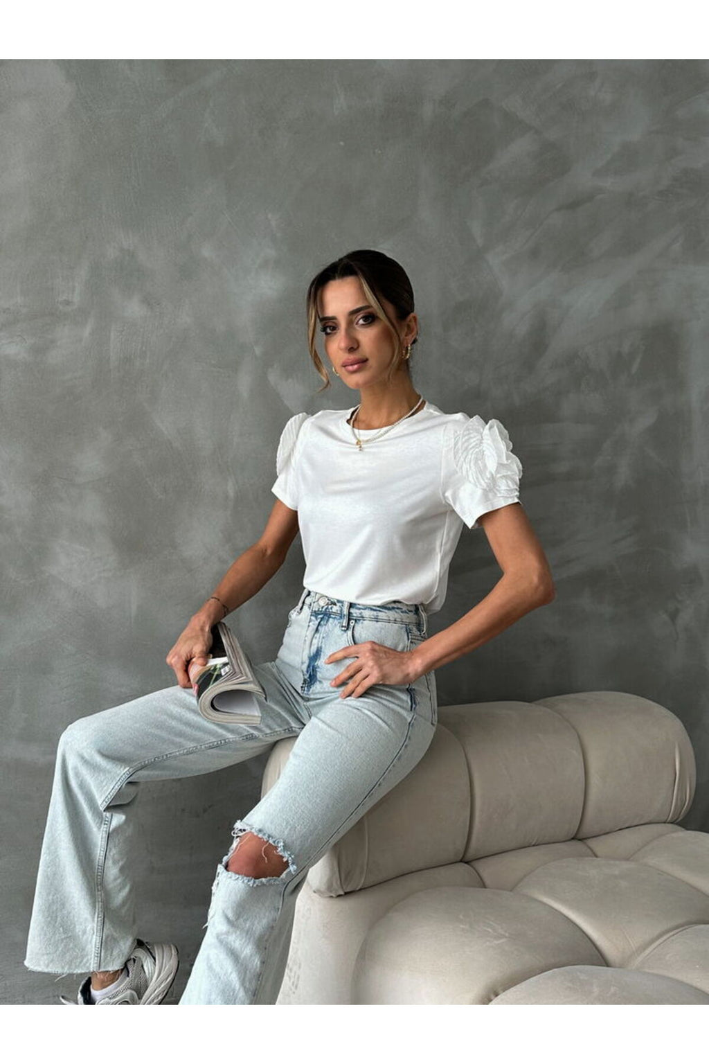 Omuzları Güllü T Shirt | D2640 - FUŞYA