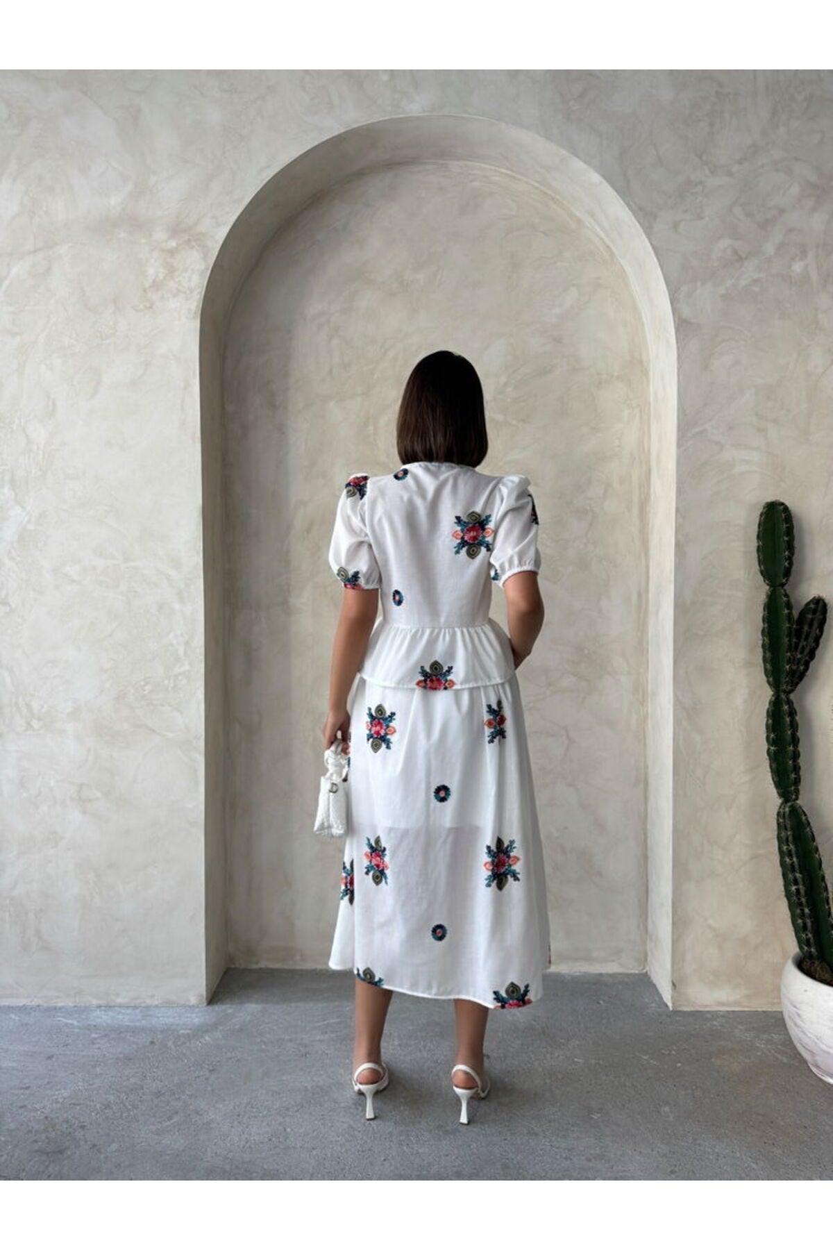 Nakışlı Vual Önden Bağlamalı Peplum Bluz | D2881 - Krem