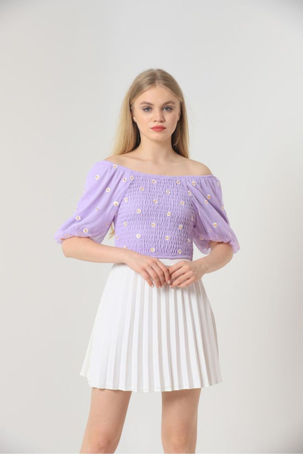 Gipeli Papatya Desenli Bluz | F0988 - SİYAH