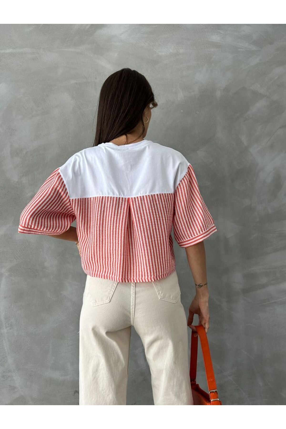 Çizgili Poplin Kollu T-Shirt | D2587 - BEYAZ ZÜMRÜT