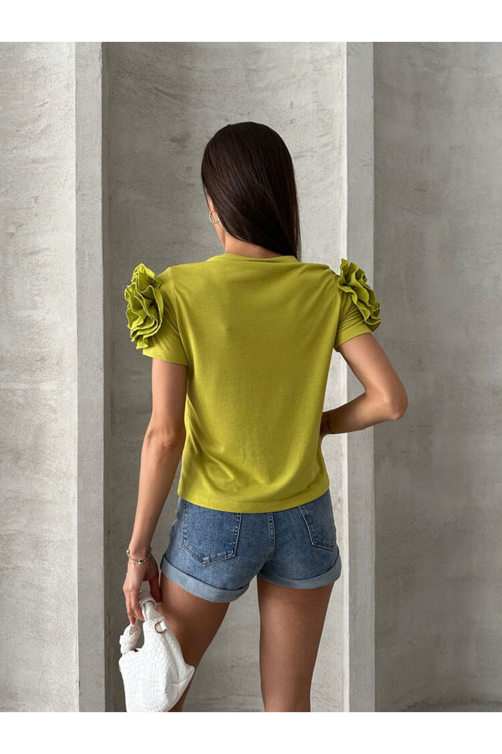 Omuzları Güllü T Shirt | D2640 - BEYAZ