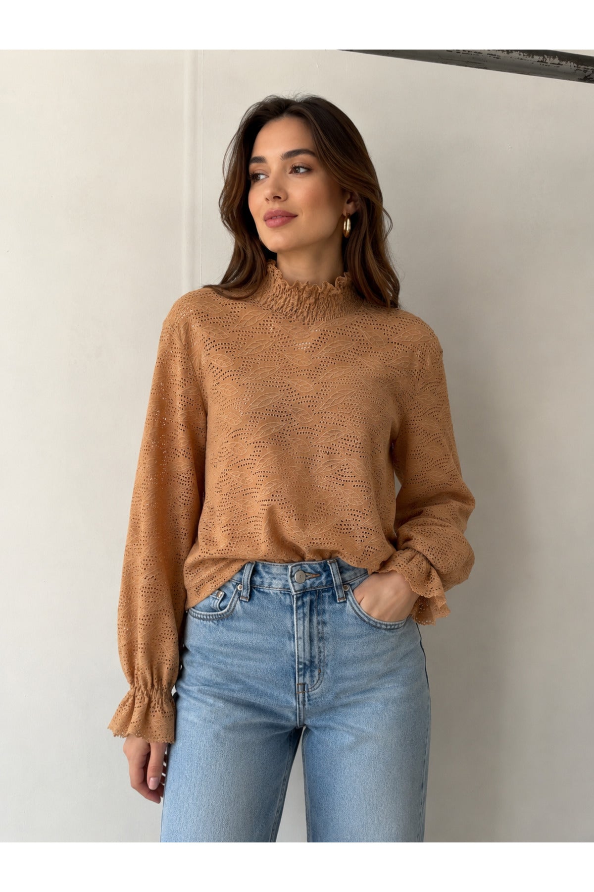 Fırfır Yaka Yaprak Desenli Uzun Kollu Bluz | F1330 - CAMEL