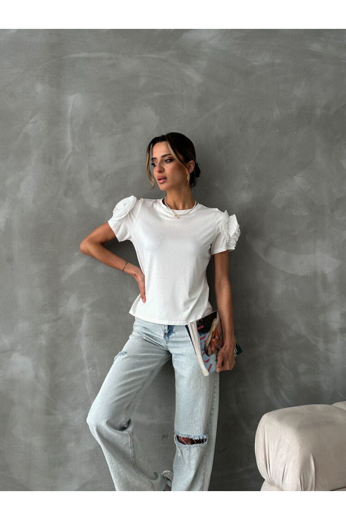 Omuzları Güllü T Shirt | D2640 - FUŞYA