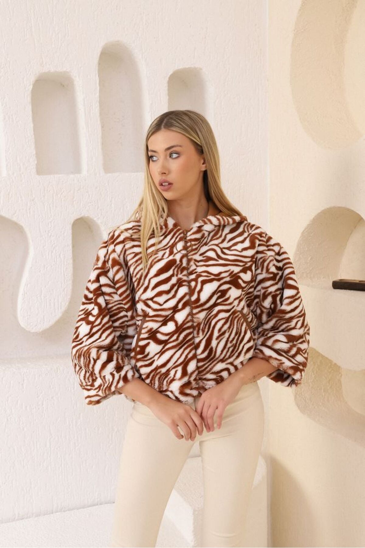 Peluş Mont | F1484 - KREM SİYAH