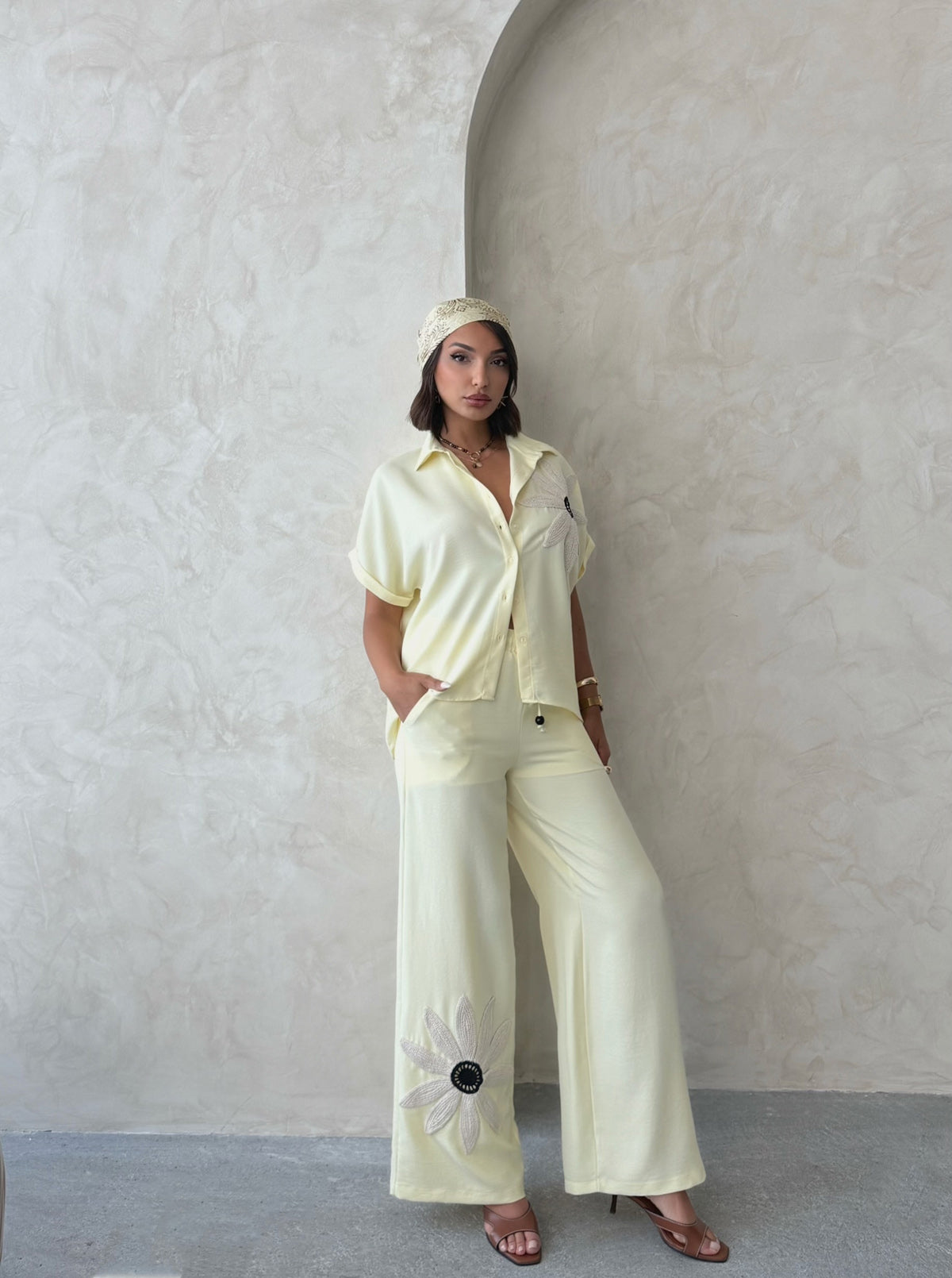Çiçek Detaylı Pantolon | D2925