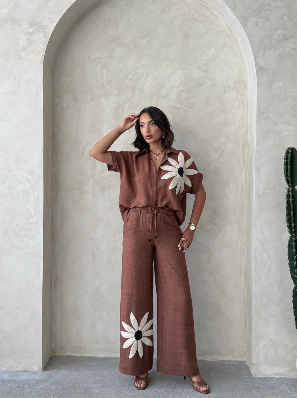 Çiçek Detaylı Pantolon | D2925