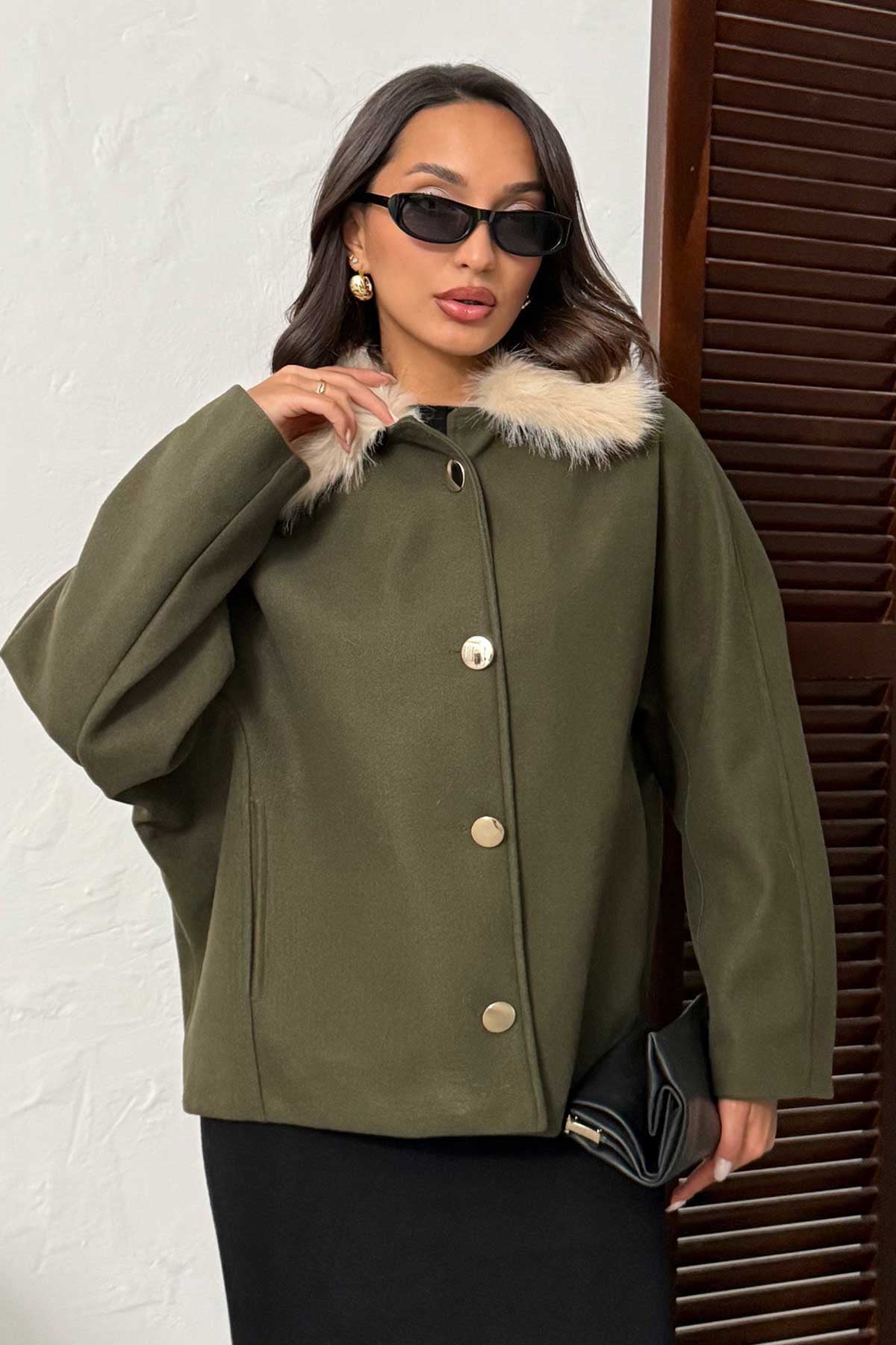 PELUŞ YAKALI DÜGMELİ KAŞE MONT | F2048